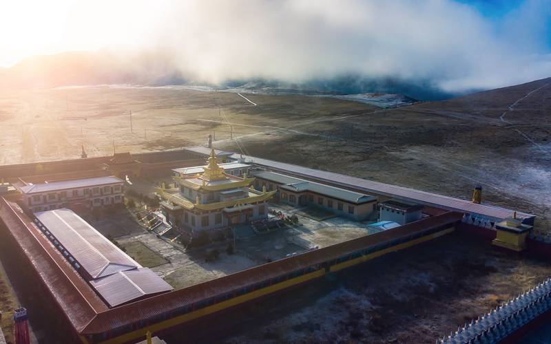 国庆川西|避开人潮,这几个小众秘境美到窒息!-第2张图片-成都旅行社 国庆川西|避开人潮,这几个小众秘境美到窒息!-第2张图片-成都旅行社